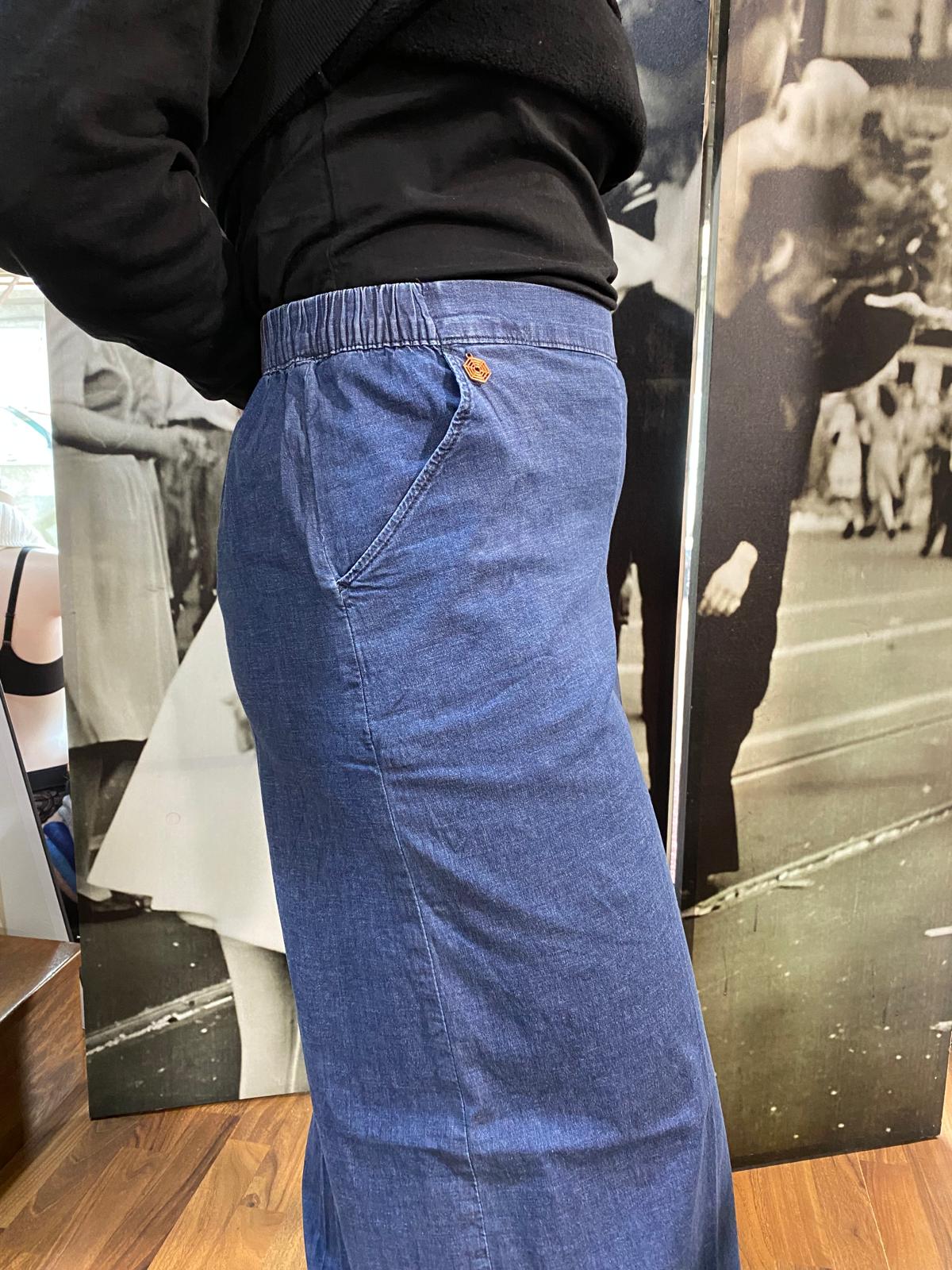 JEANS PALAZZO CON TASCHE-RAGNO - immagine 3