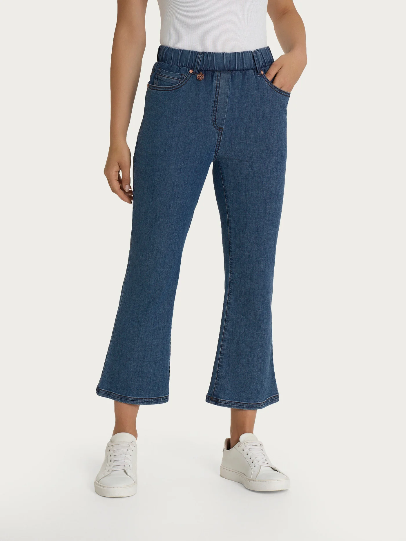 JEANS FLARE ALLA CAVIGLIA CON TASCHE - RAGNO