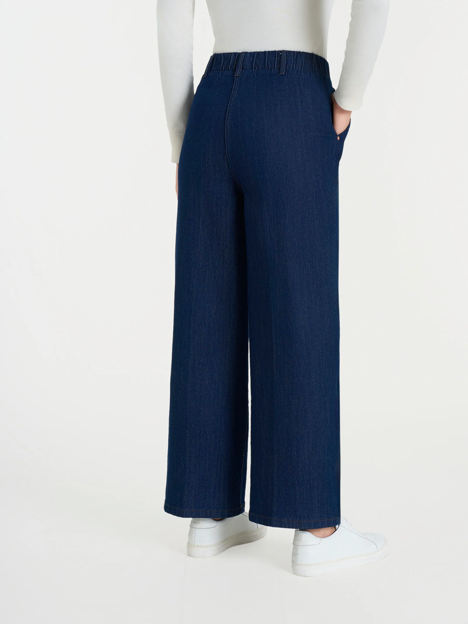 JEANS AMPIO ALLA CAVIGLIA-RAGNO - immagine 2