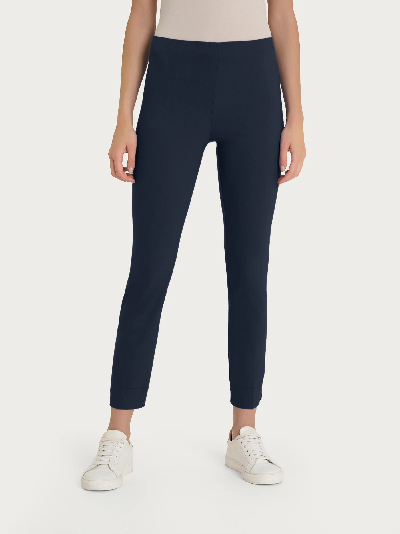PANTALONI CAPRI CON SPACCHETTI -RAGNO