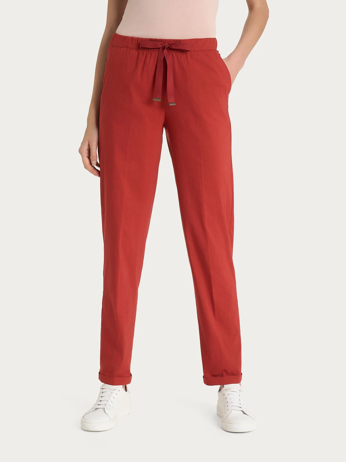 PANTALONE SPORTIVO CON TASCHE-RAGNO