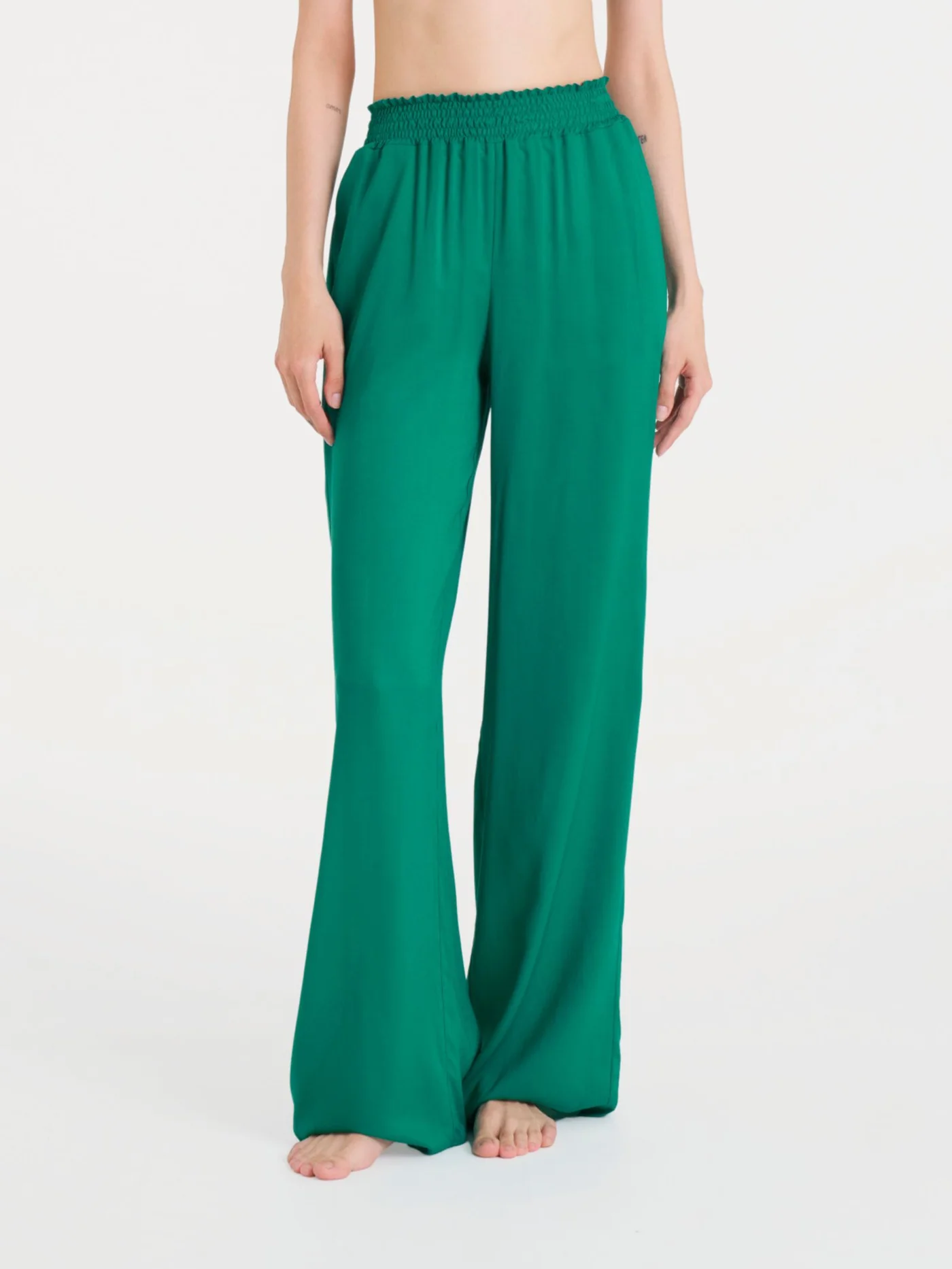 PANTALONE LARGO CON ARRICCIATURA-RAGNO