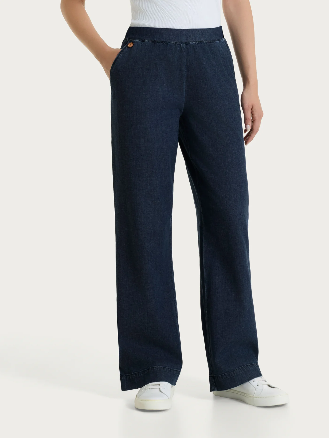 JEANS AMPIO CON TASCHE-RAGNO(tg.42-52)