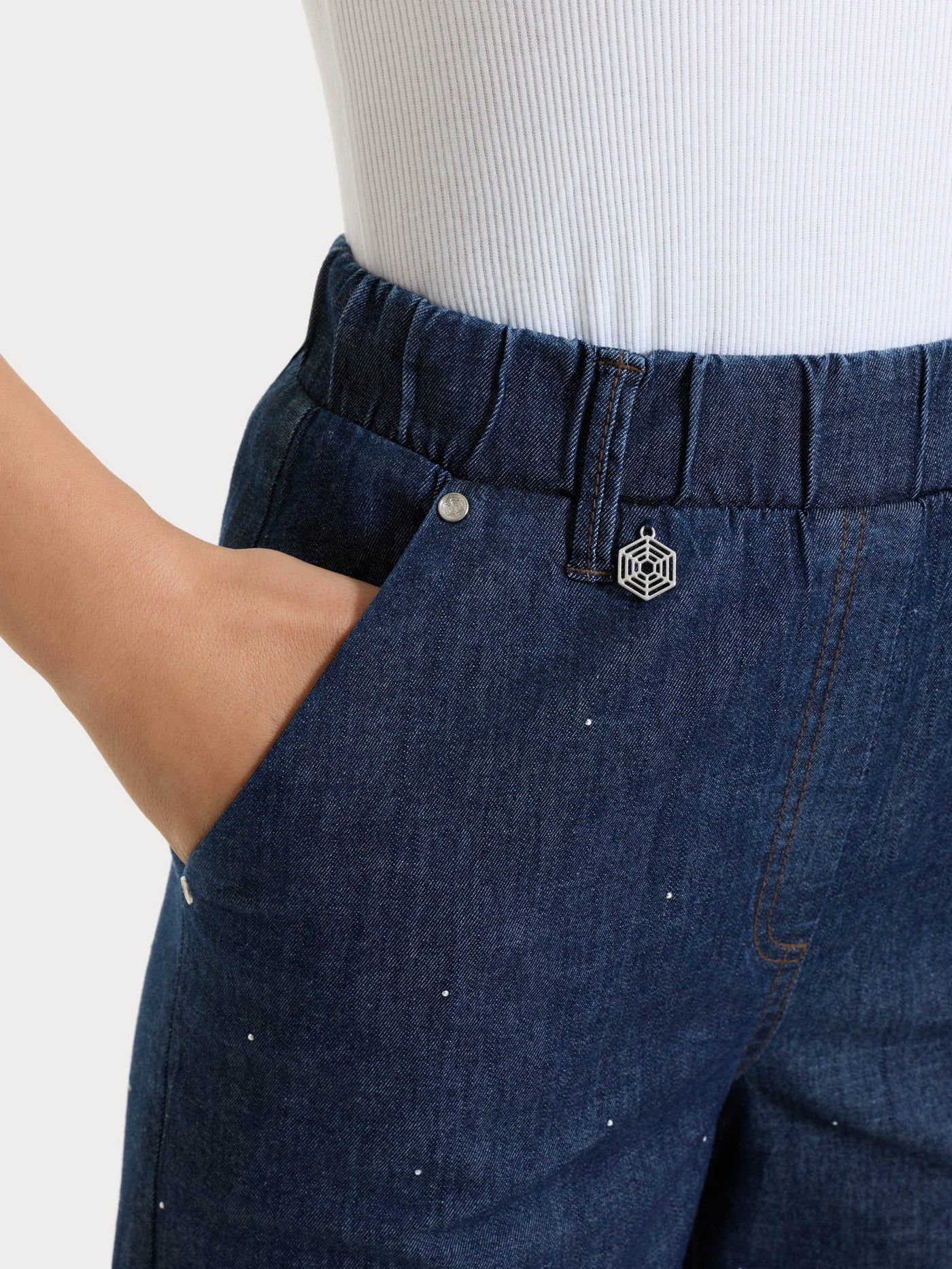 JEANS AMPIO ALLA CAVIGLIA CON STRASS-RAGNO(42/52) - immagine 3