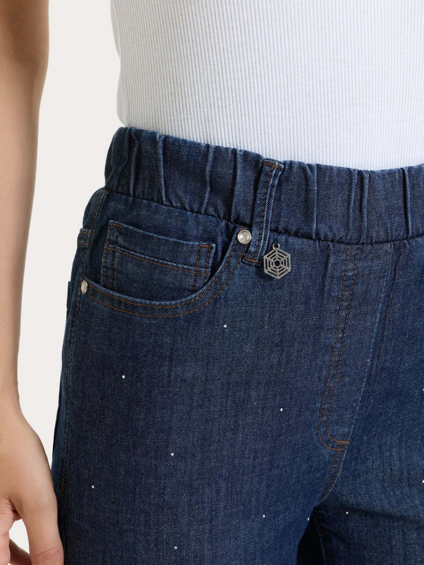 JEANS DRITTO CON TASCHE E STRASS-RAGNO(42/52) - immagine 4